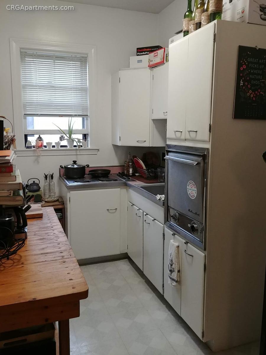 27 Meacham Rd, North Cambridge