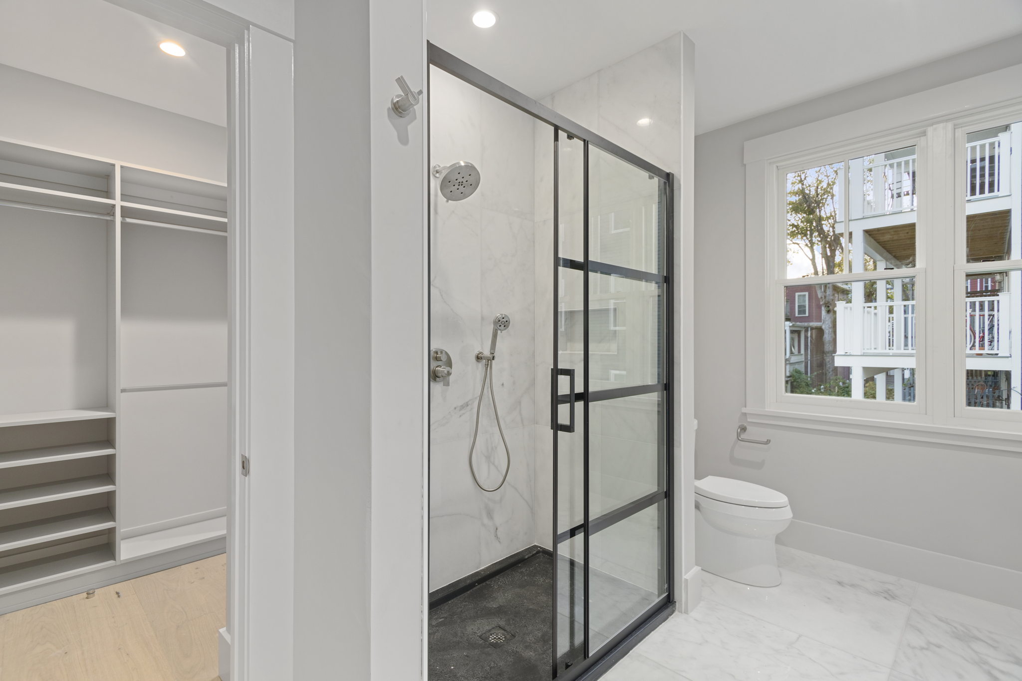 409 7th St, South Boston