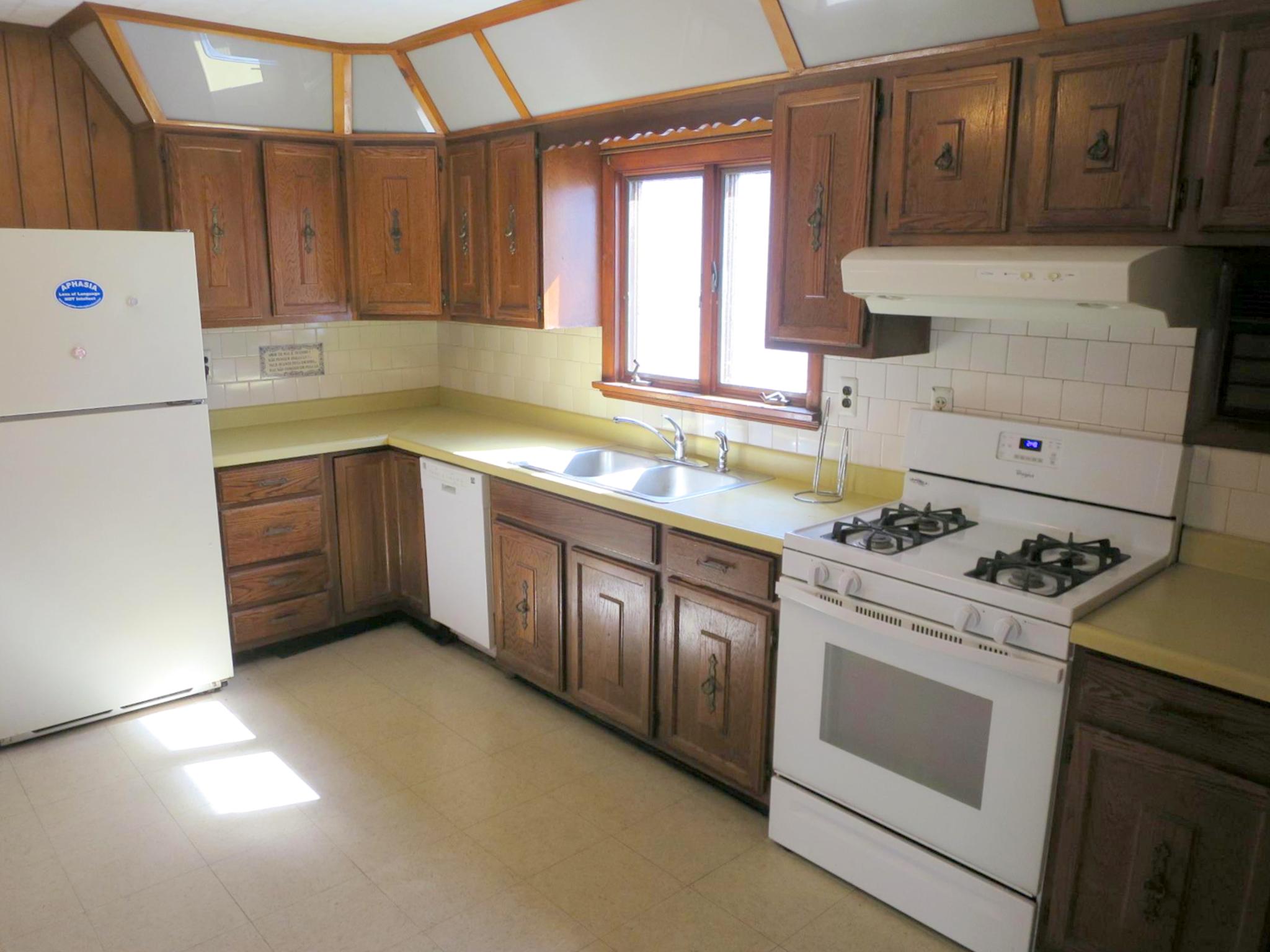 28 Prichard Ave, Davis Square