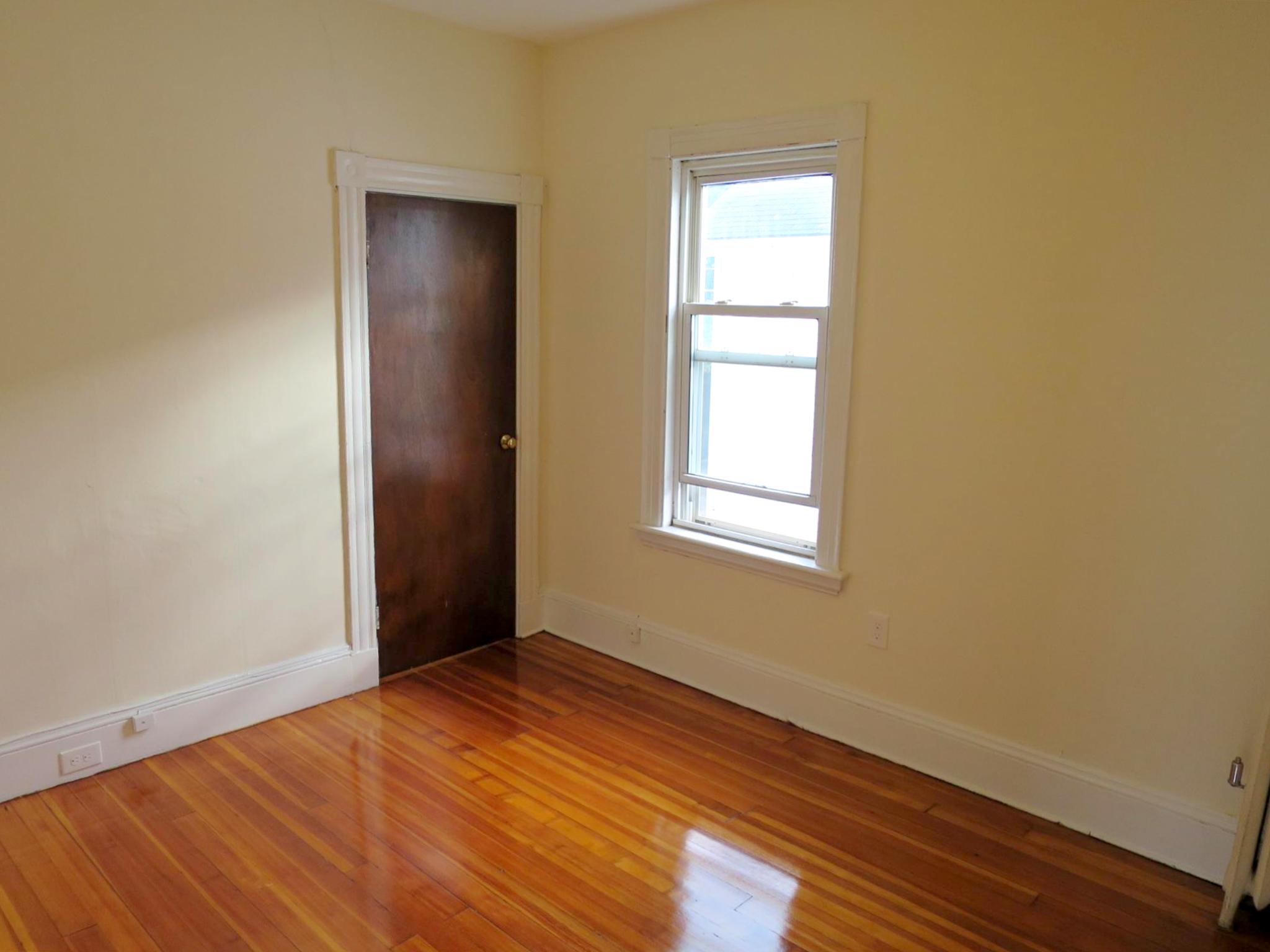 198 Cedar St, Davis Square