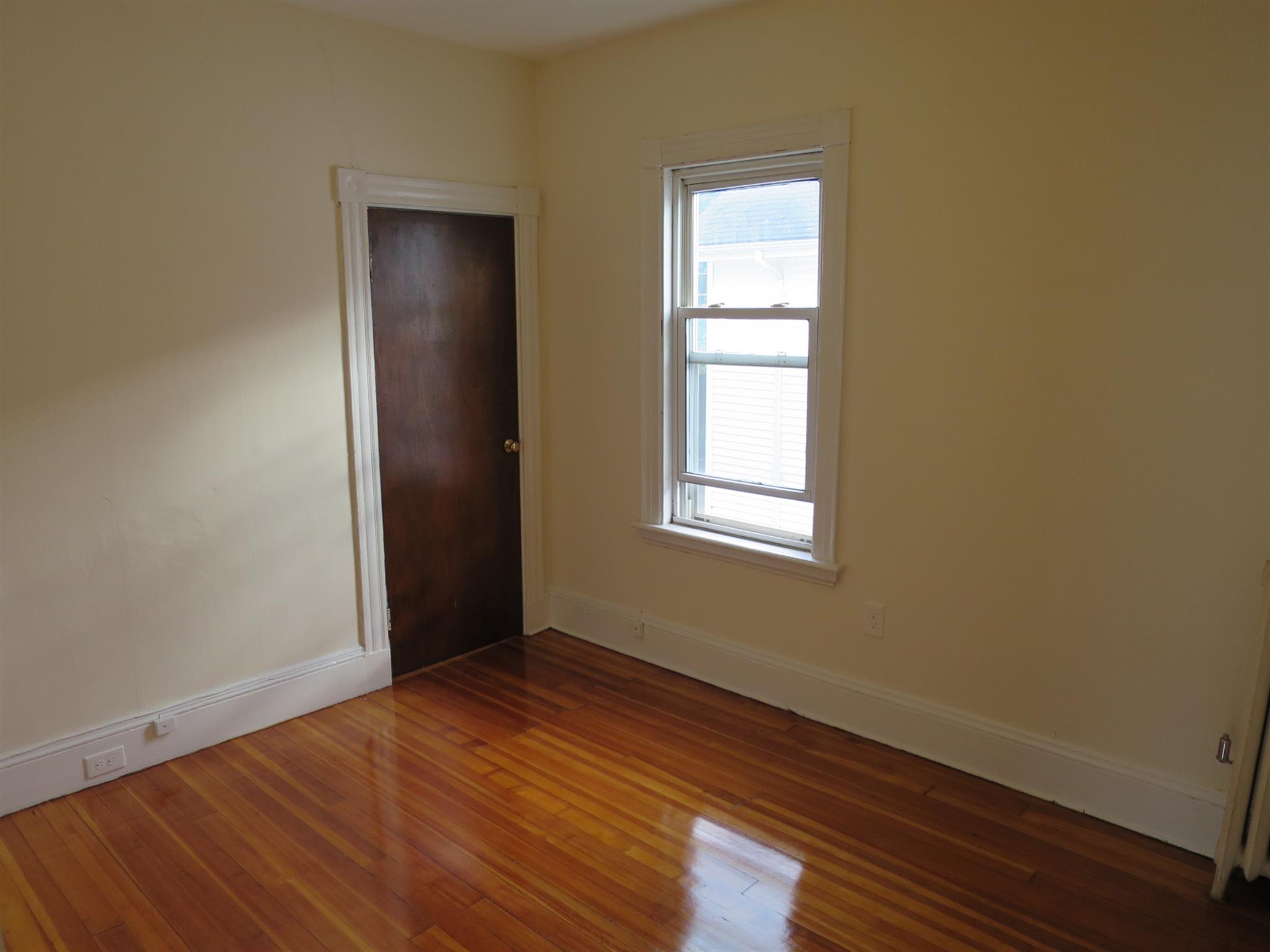 198 Cedar St, Davis Square