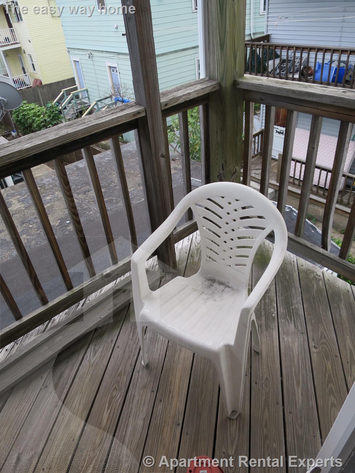 198 Cedar St, Davis Square