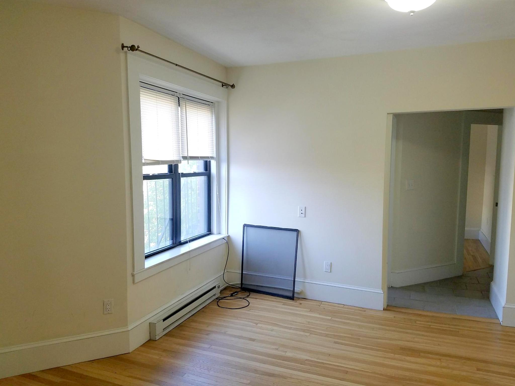 991 Massachusetts Ave, Central Square