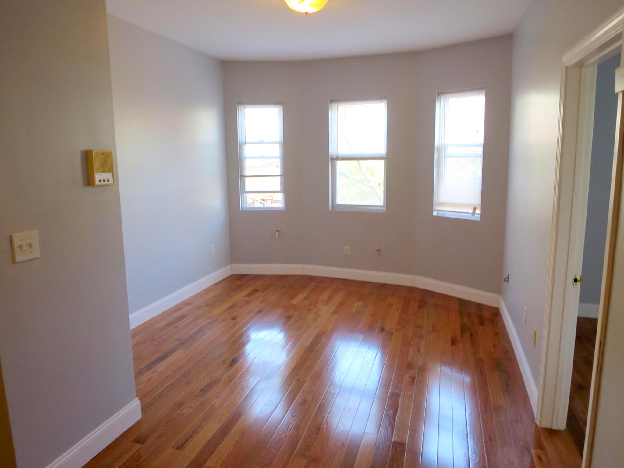 360 Somerville Ave, Union Square