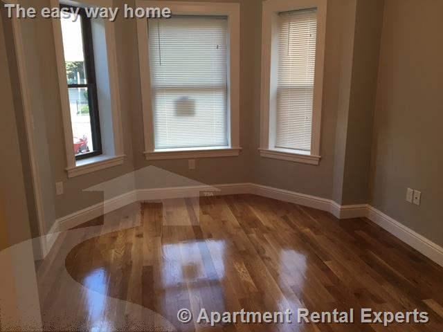 900 Massachusetts Ave, Central Square