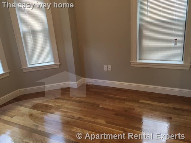 900 Massachusetts Ave, Central Square