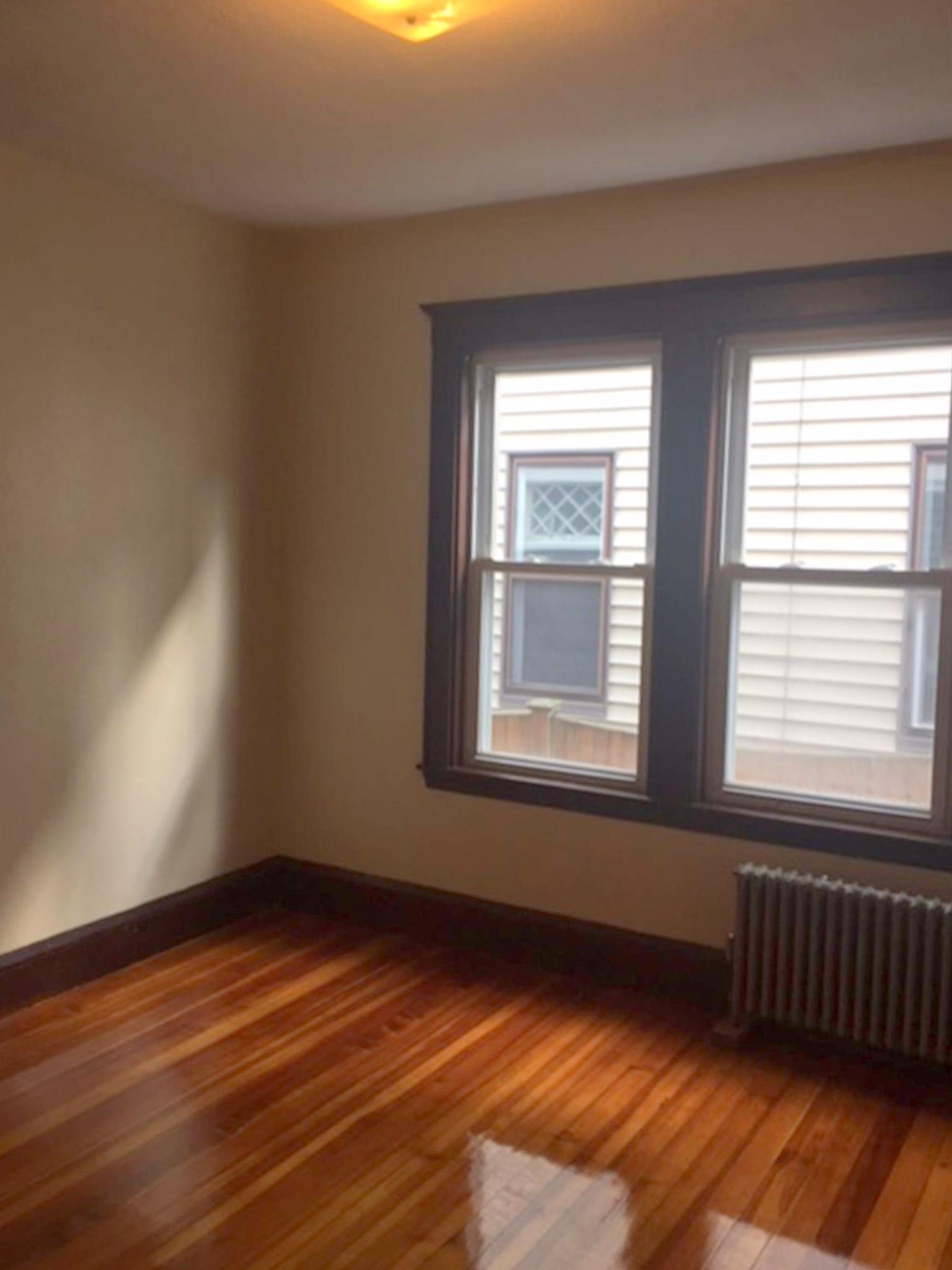 65 Greenleaf Ave, Medford