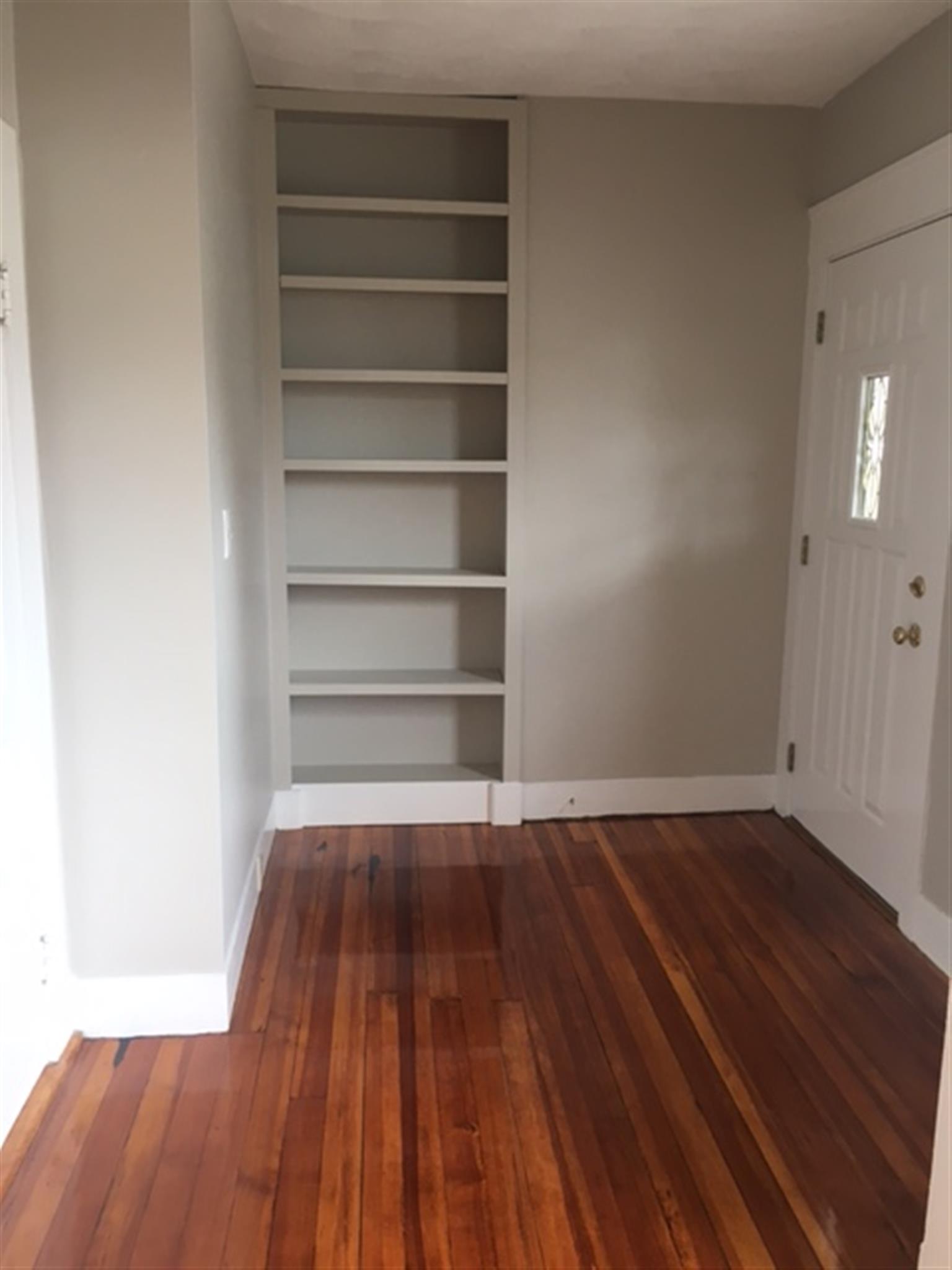 65 Greenleaf Ave, Medford