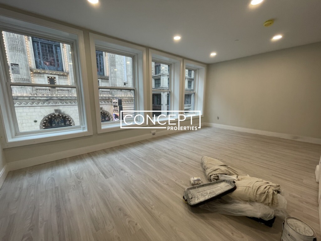 222 Tremont St, Theatre District