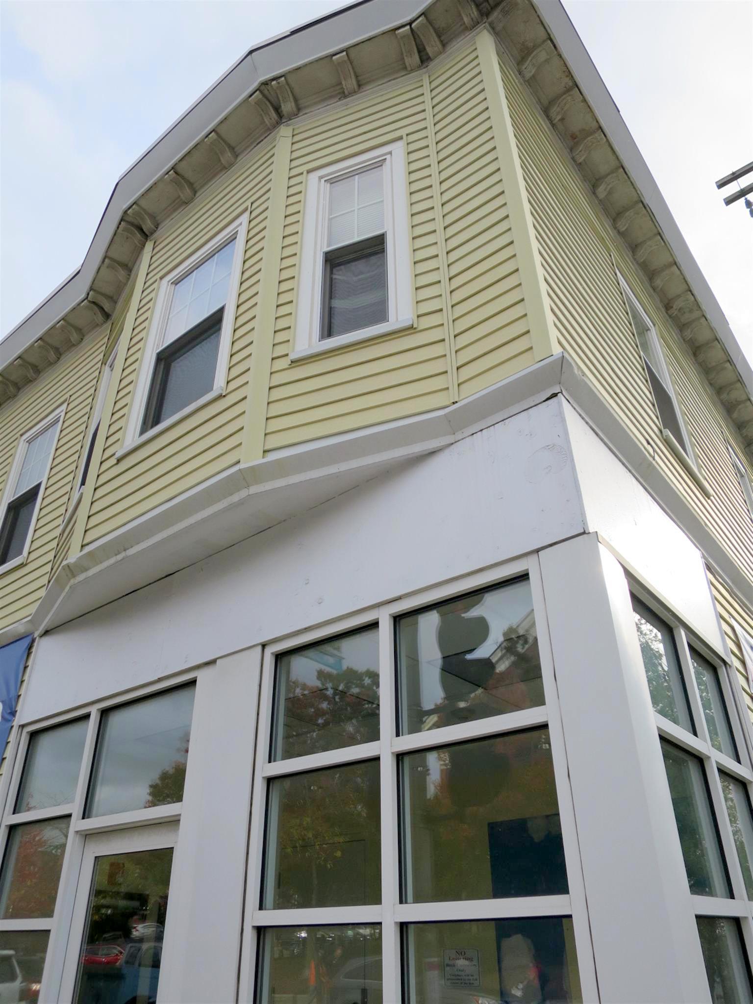 94 Highland Ave, Prospect Hill