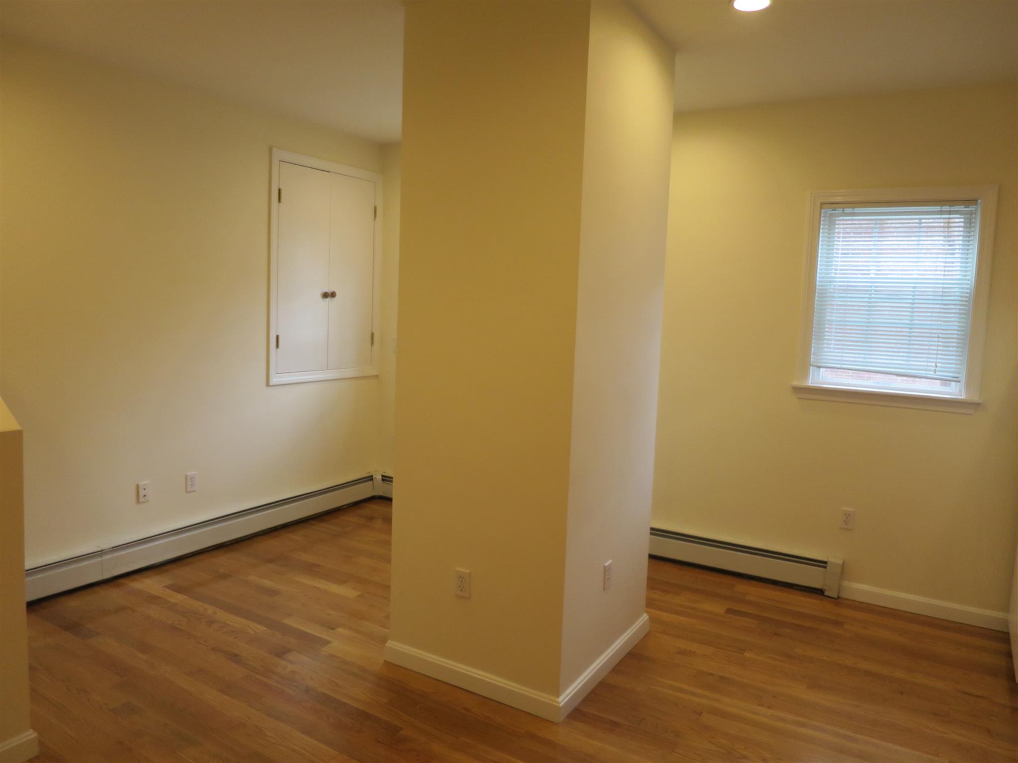 94 Highland Ave, Prospect Hill