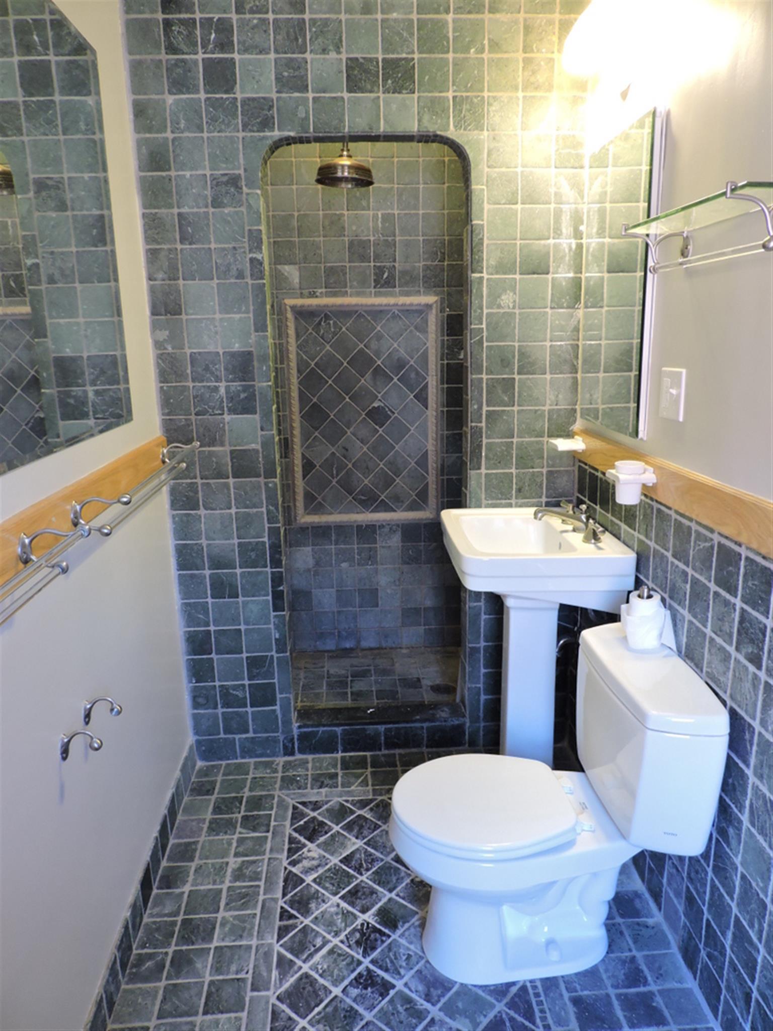 900 Massachusetts Ave, Central Square