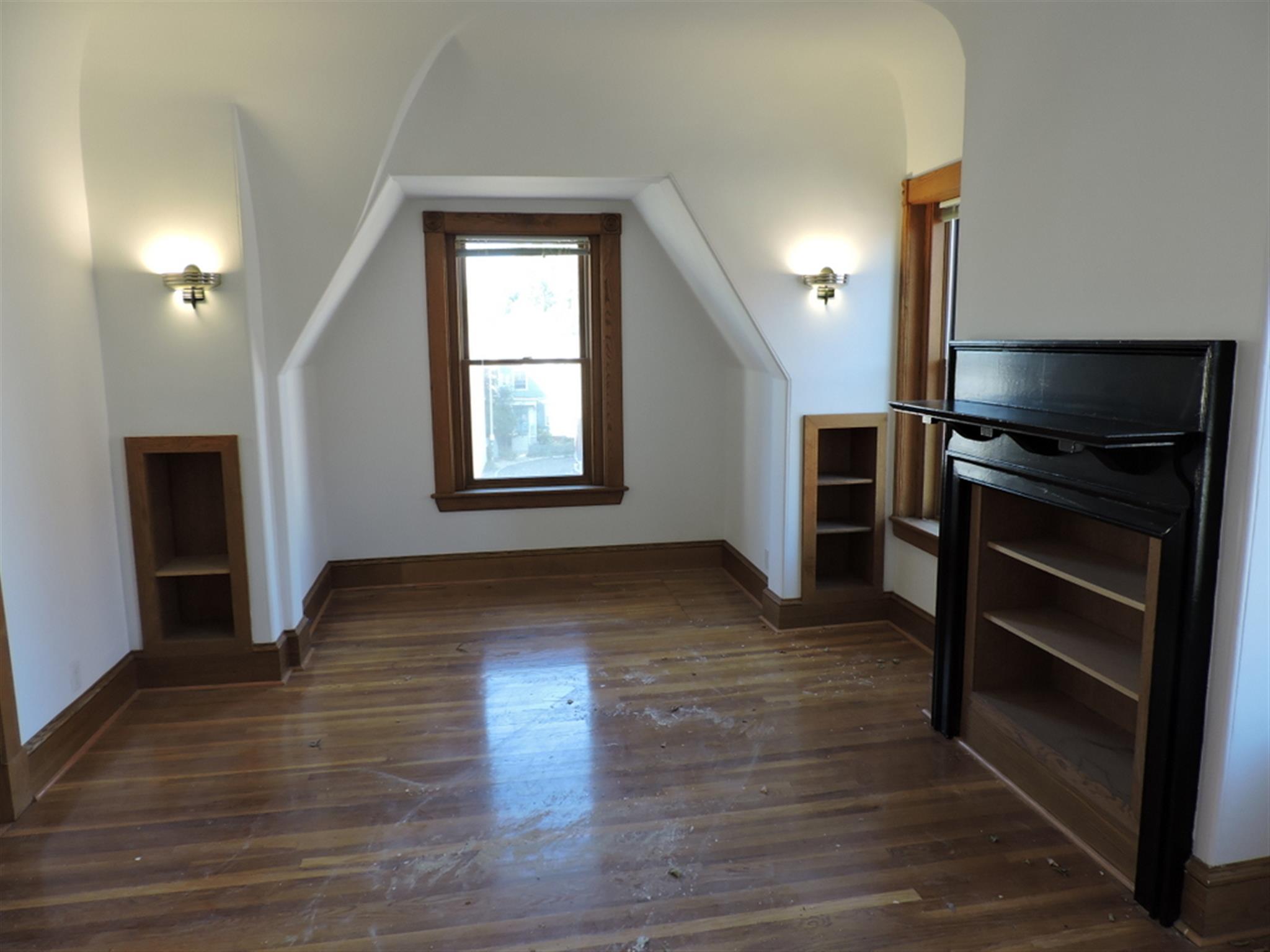 900 Massachusetts Ave, Central Square