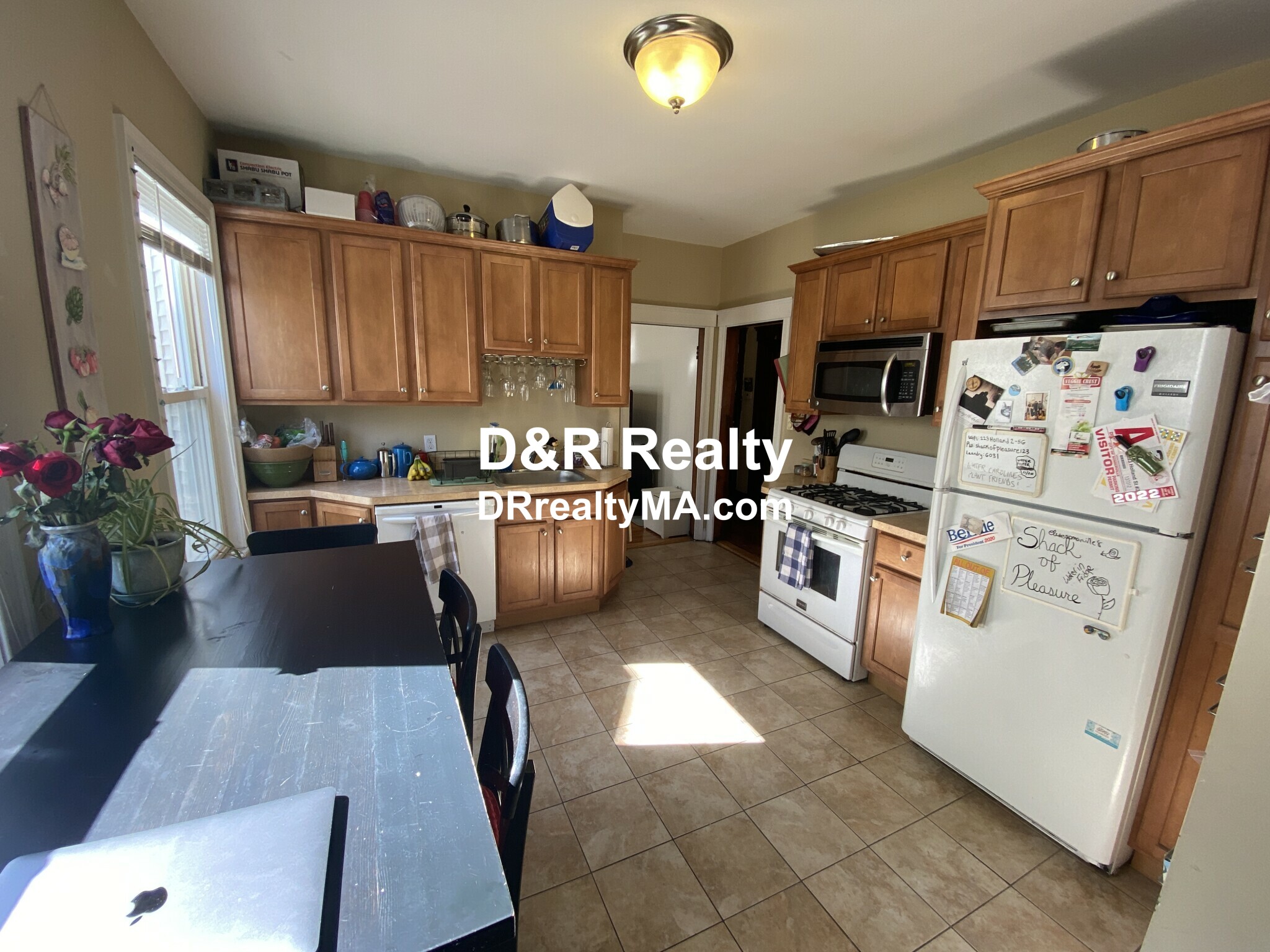 223 Holland St, Porter Square