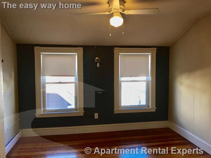 8 Charnwood Rd, Davis Square