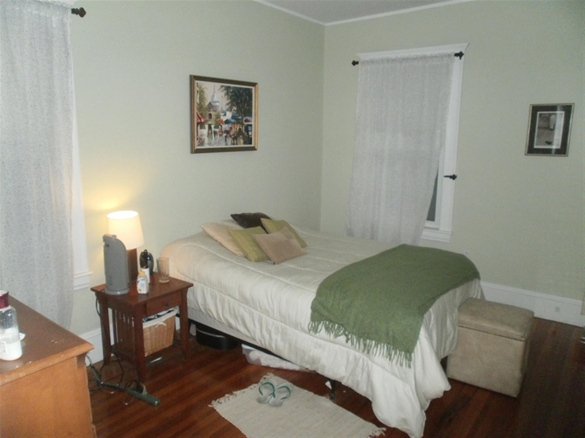 67 Easton St, Allston