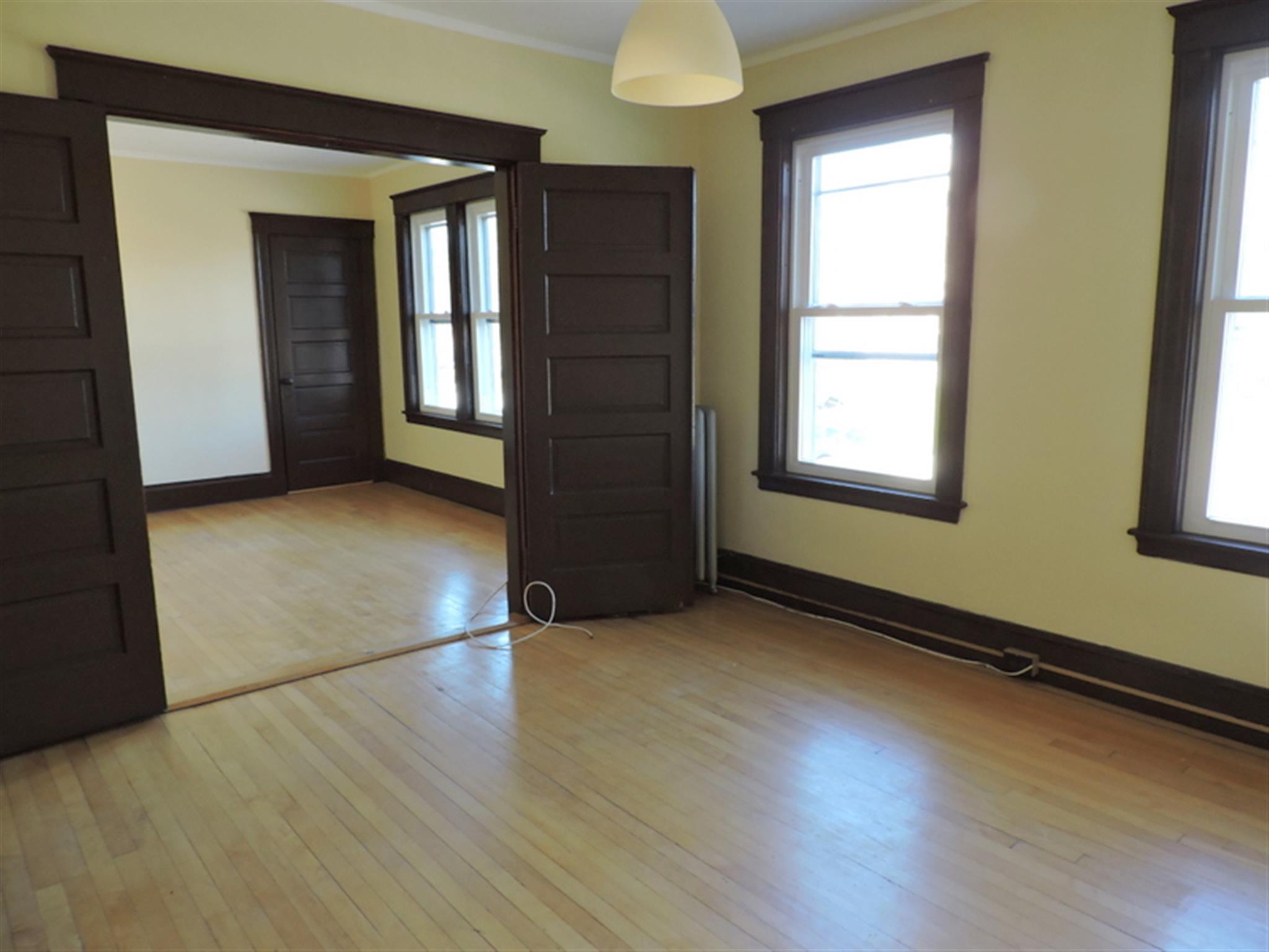 138 Main St, Watertown