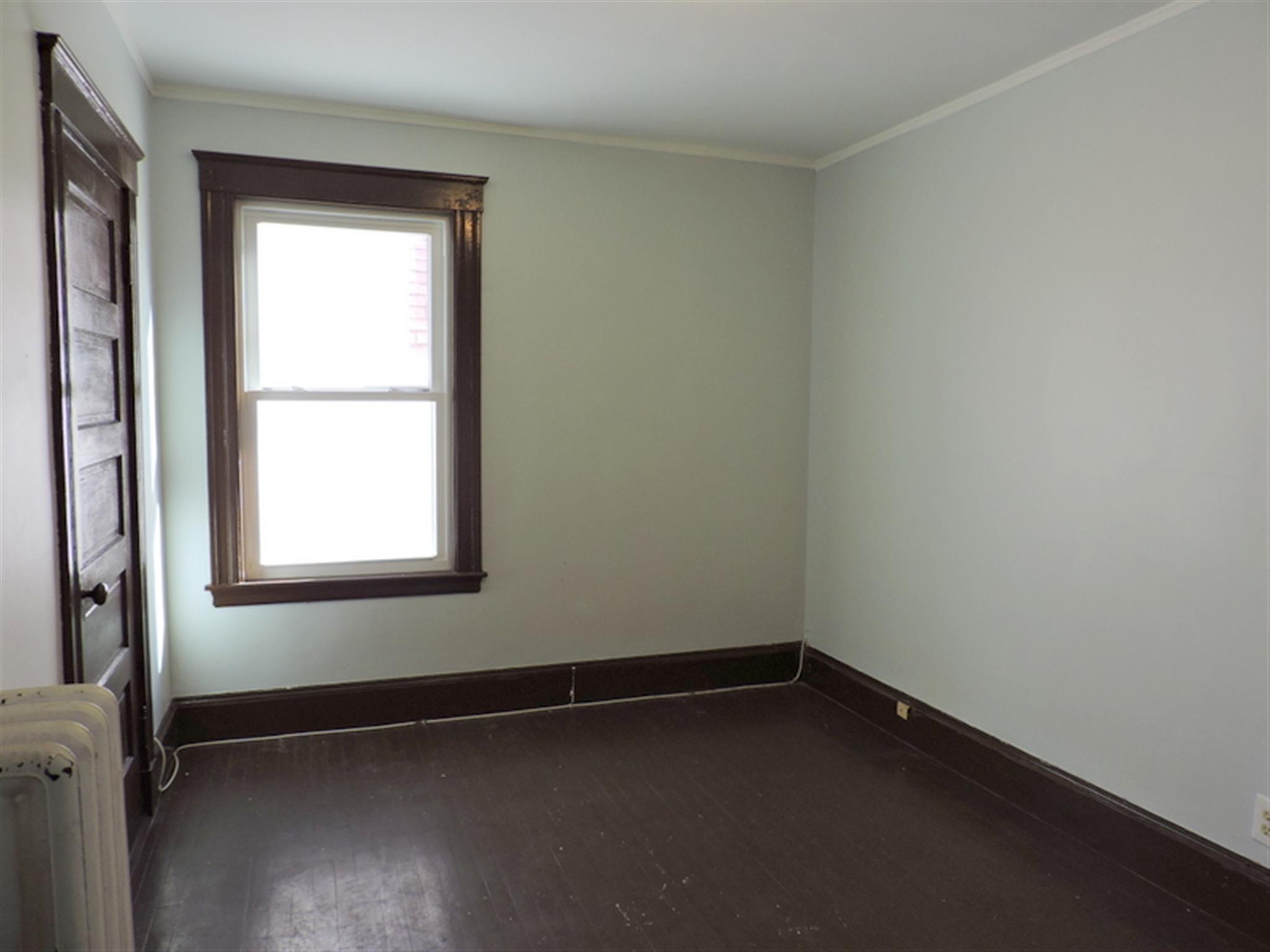 138 Main St, Watertown