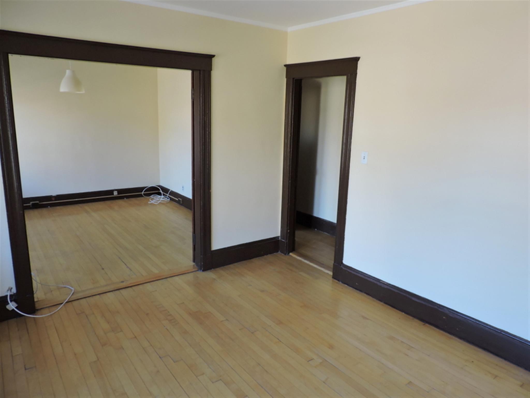 138 Main St, Watertown