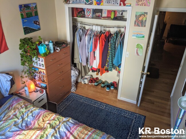 226 Cambridge St, Beacon Hill