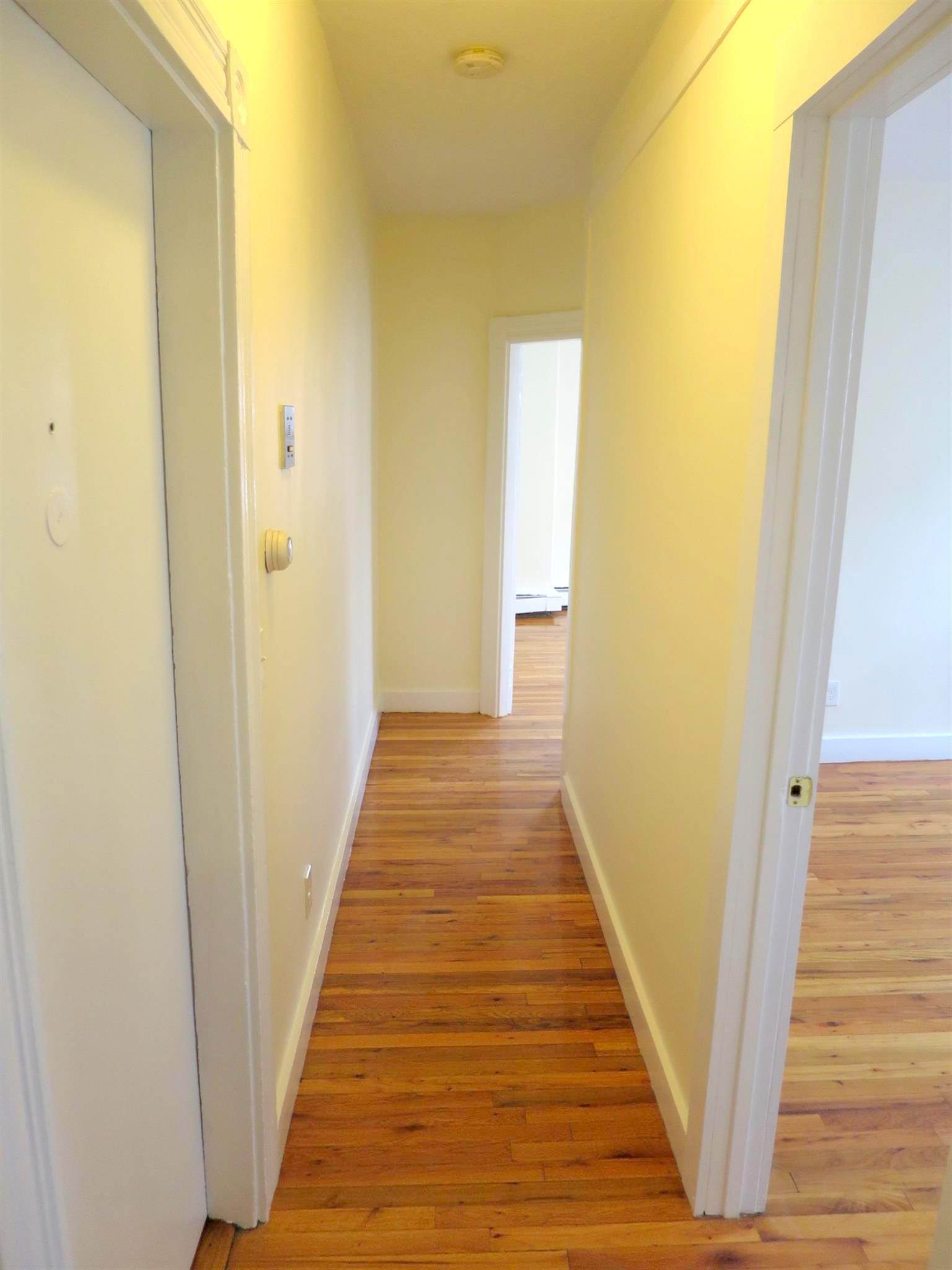 545 Somerville Ave, Union Square