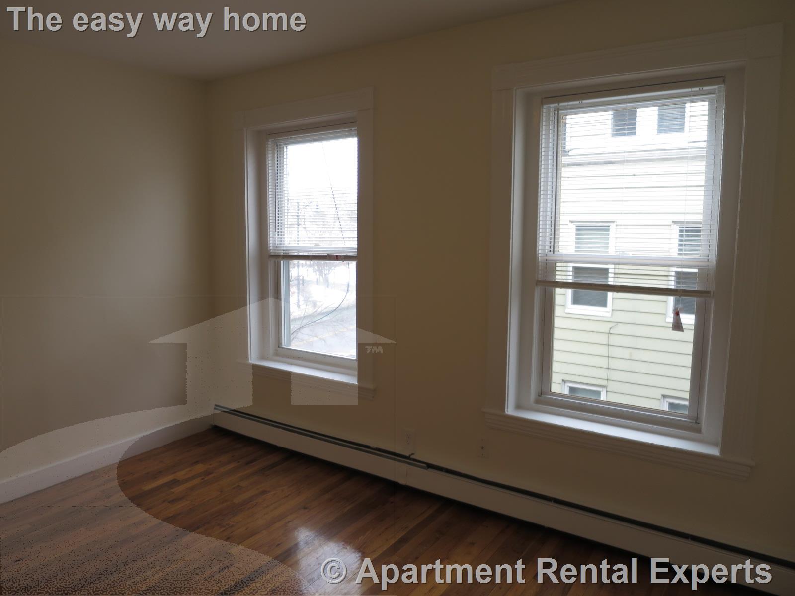 545 Somerville Av, Union Square