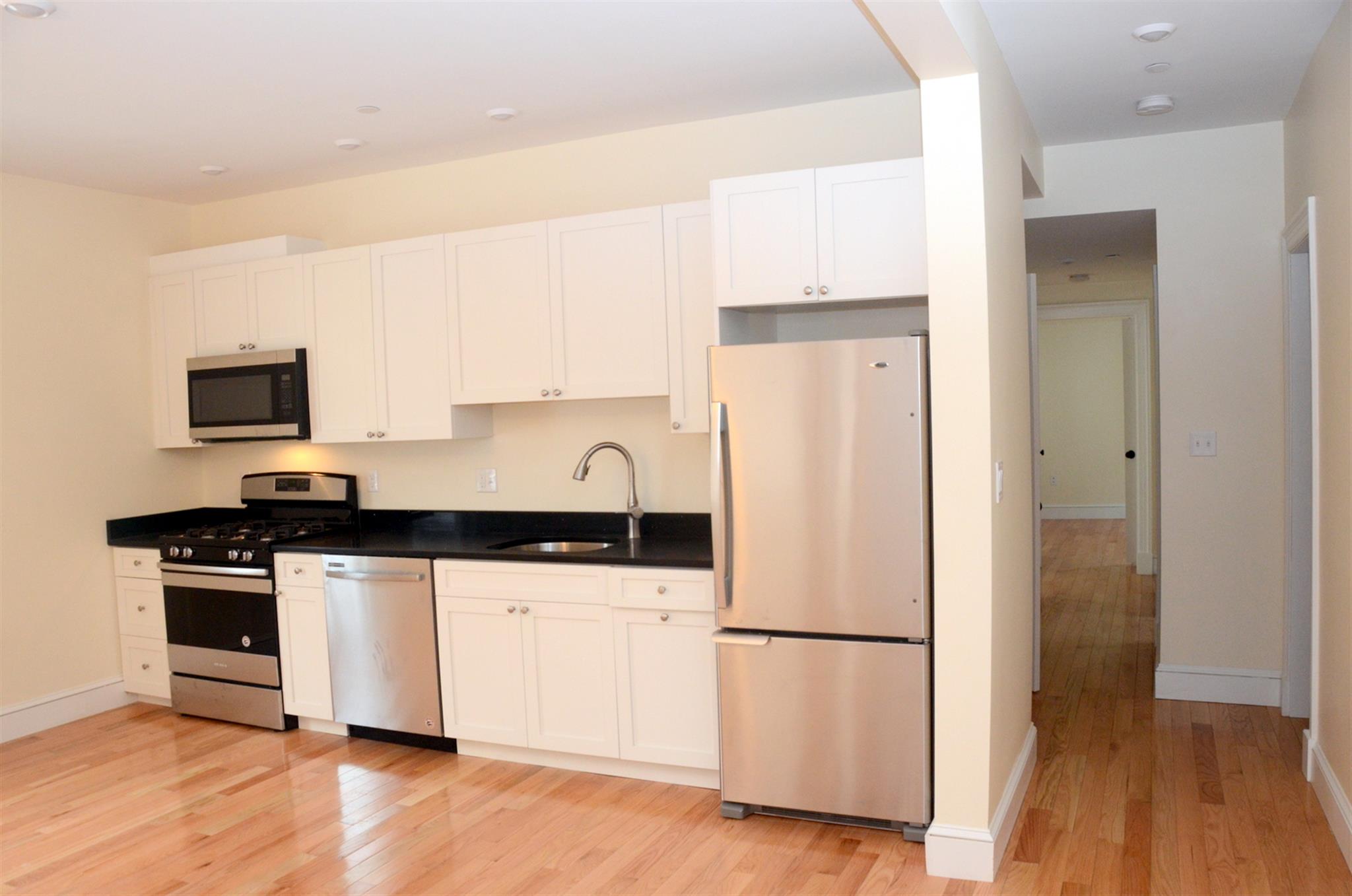 28 Putnam St, Union Square