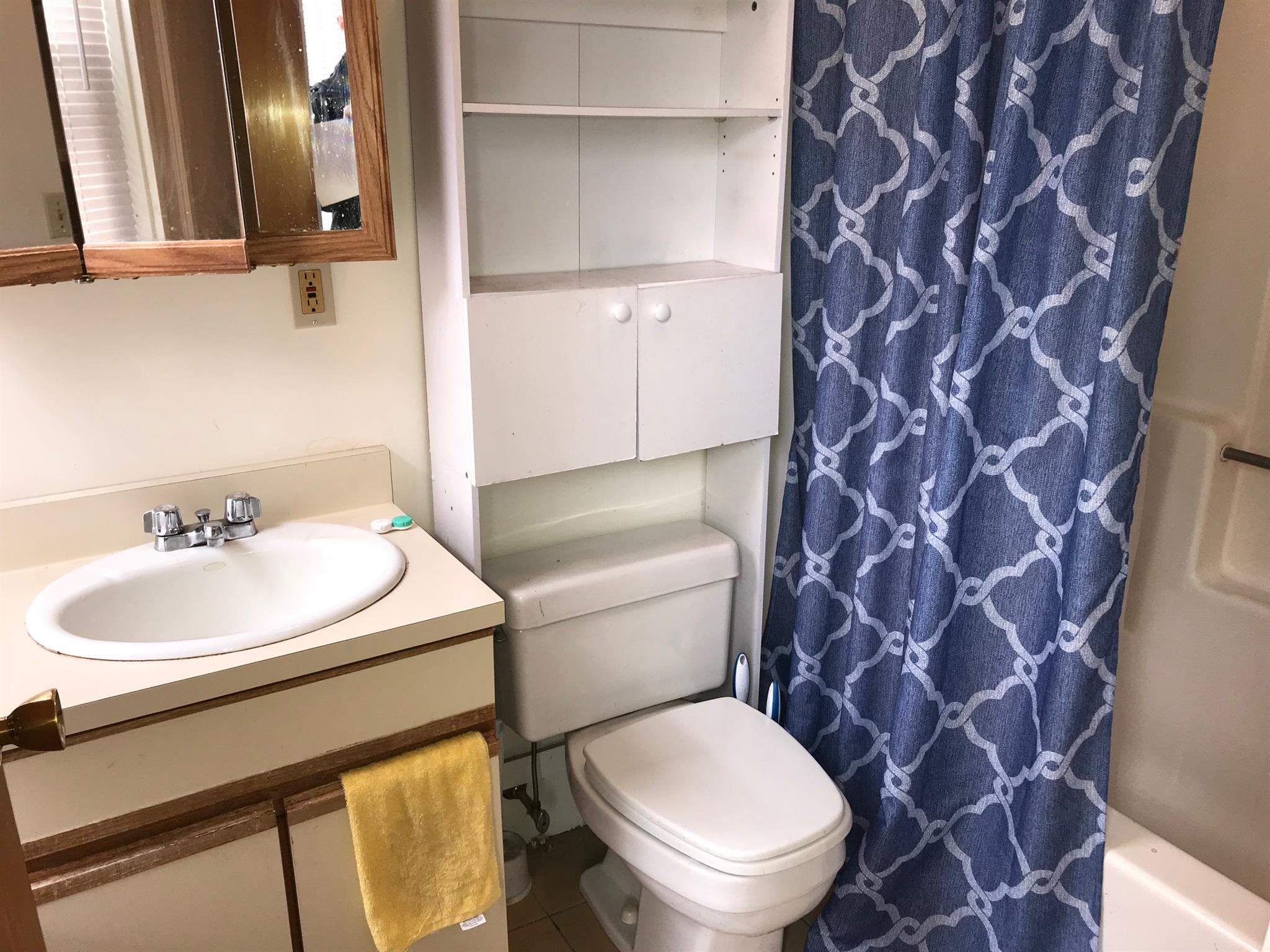 14 Garrison Ave, Teele Square