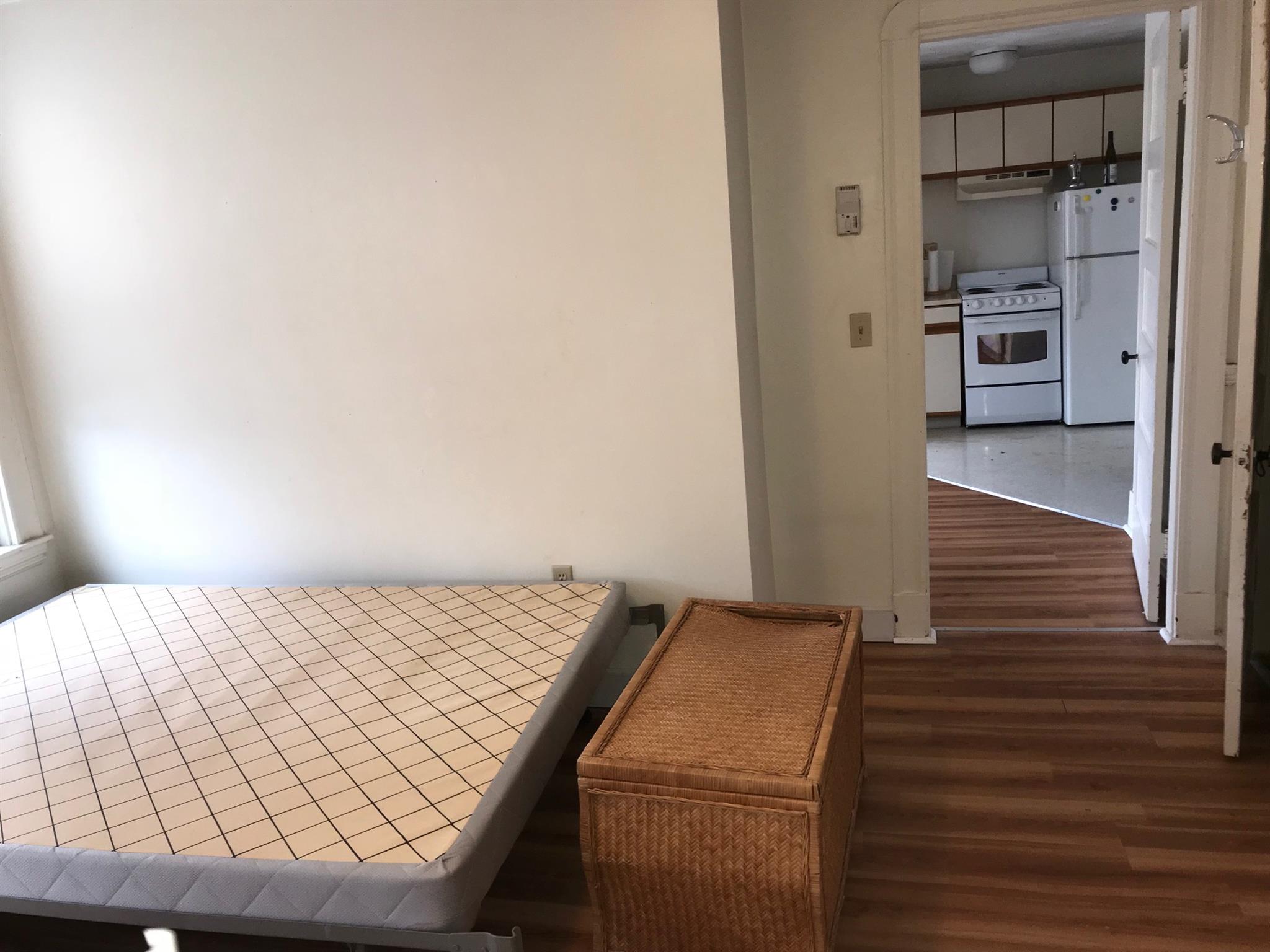 14 Garrison Ave, Teele Square