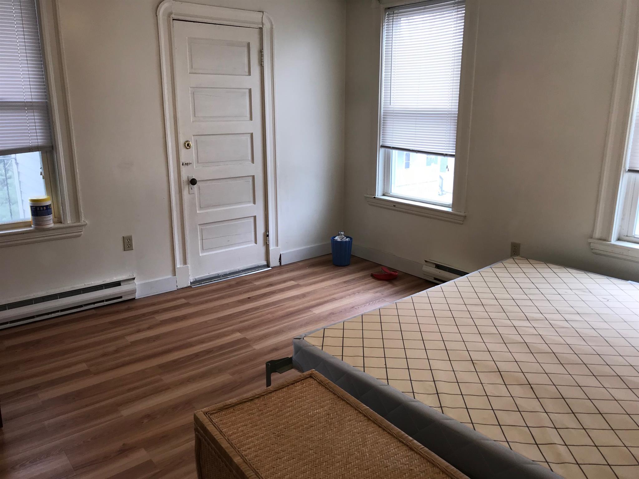 14 Garrison Ave, Teele Square