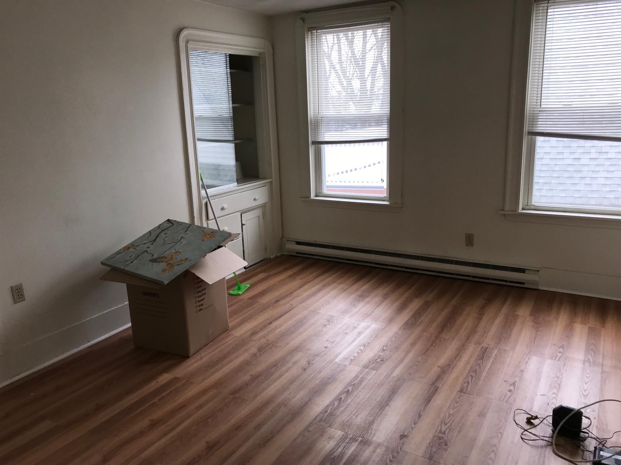 14 Garrison Ave, Teele Square