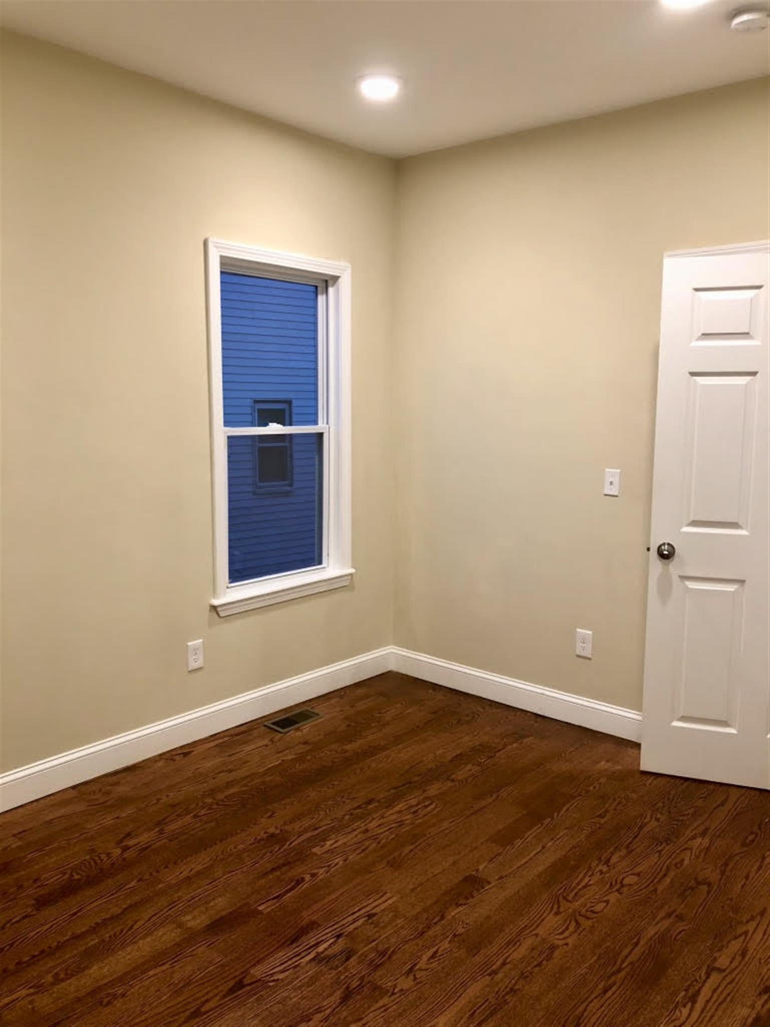 33 Jackson Ave, Everett