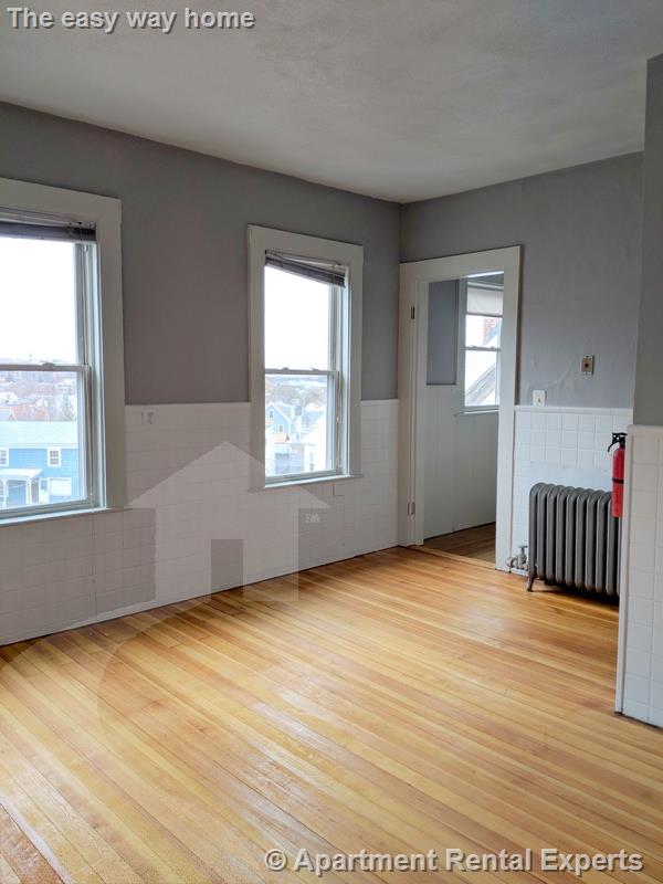 597 Broadway, Ball Square