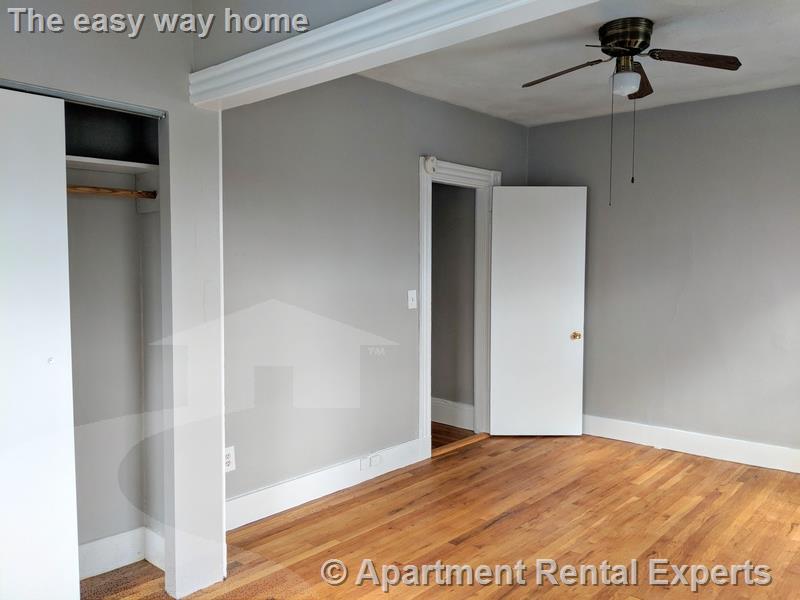 597 Broadway, Ball Square