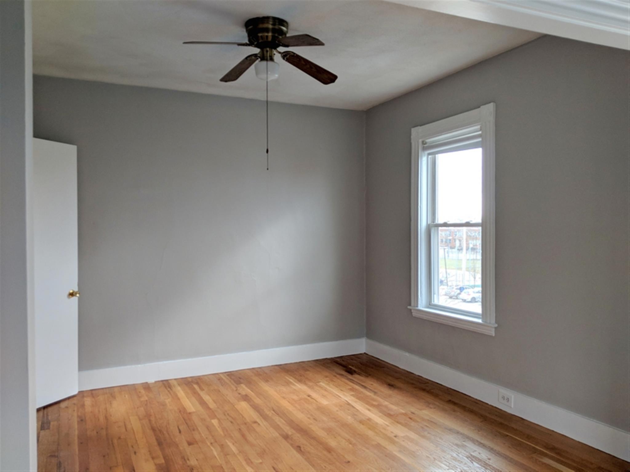 597 Broadway, Ball Square