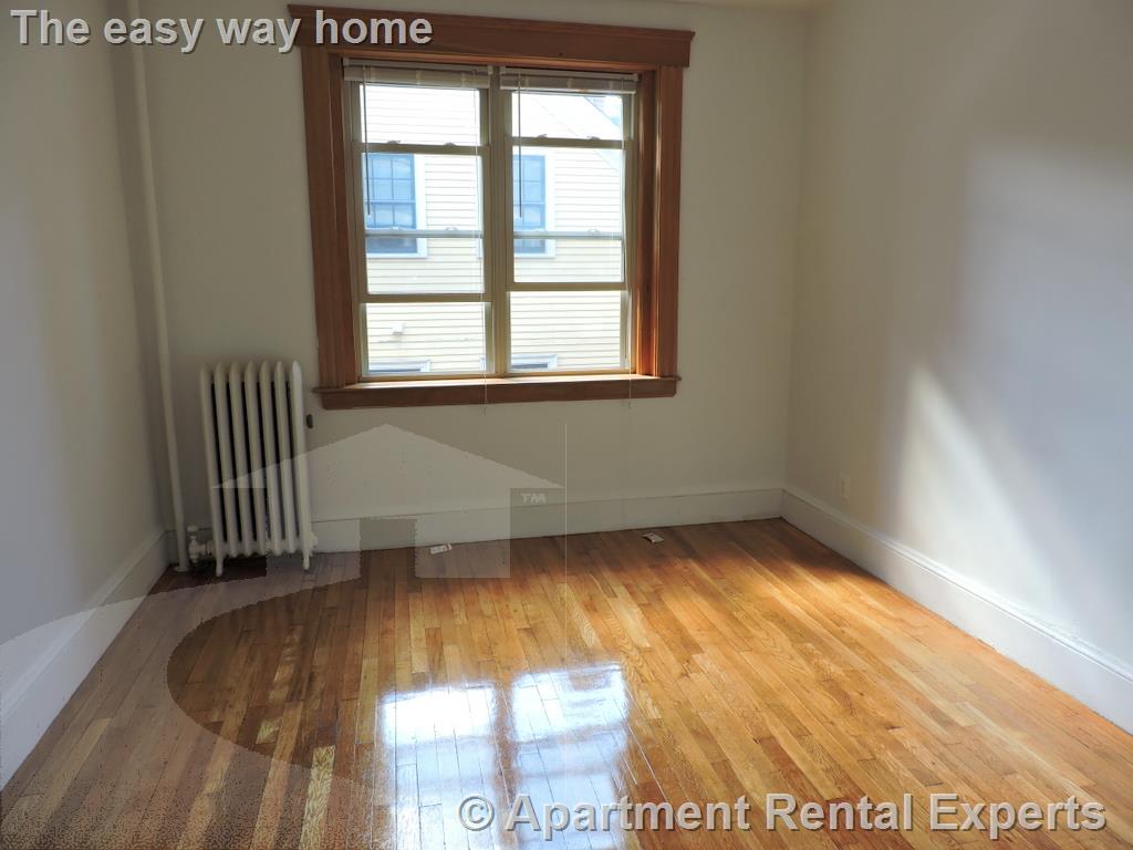 99 Hancock, Central Square