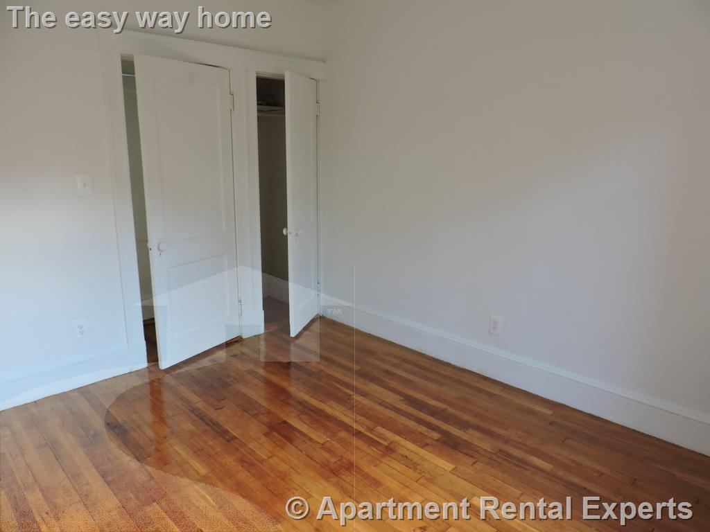 99 Hancock, Central Square