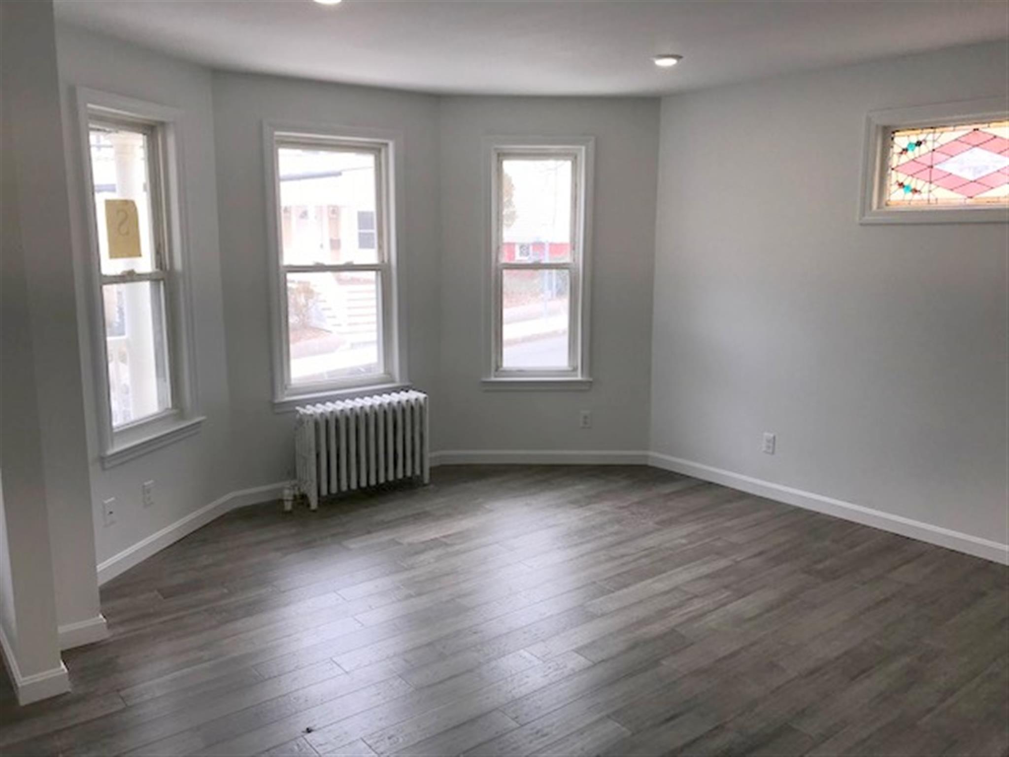 65 Lowell St, Porter Square