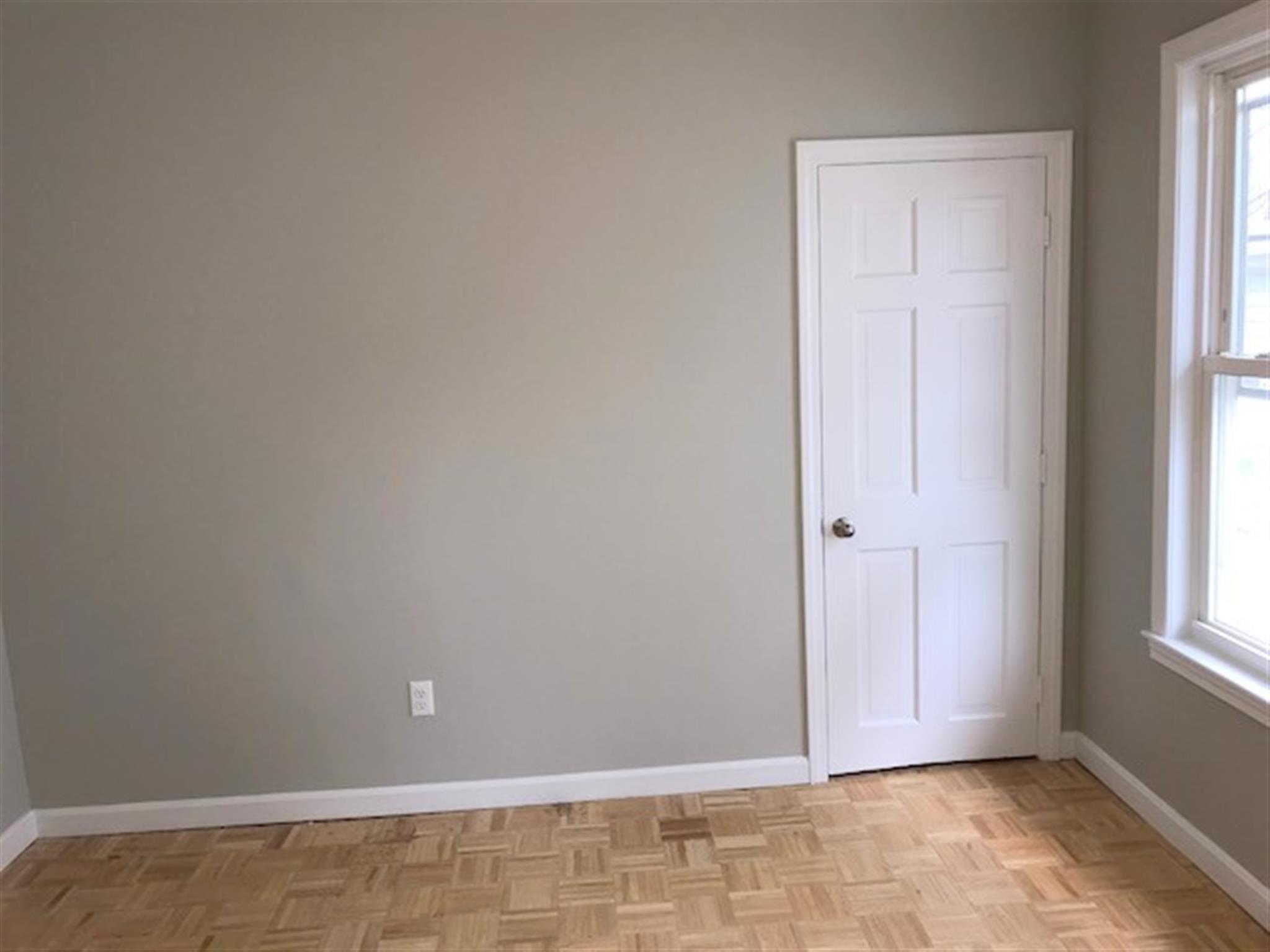 65 Lowell St, Porter Square