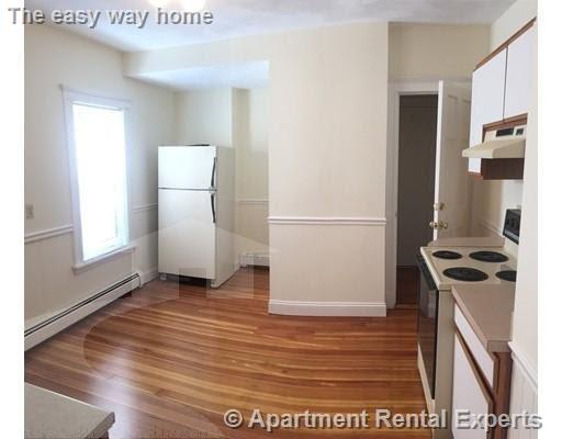 52 Simpson Ave, Davis Square