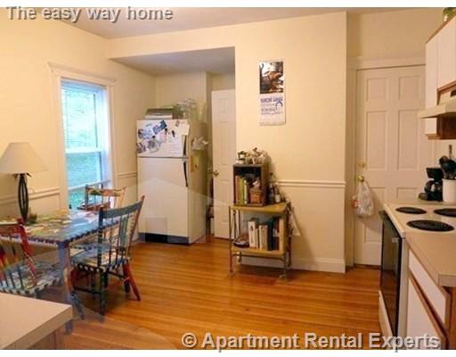 52 Simpson Ave, Davis Square