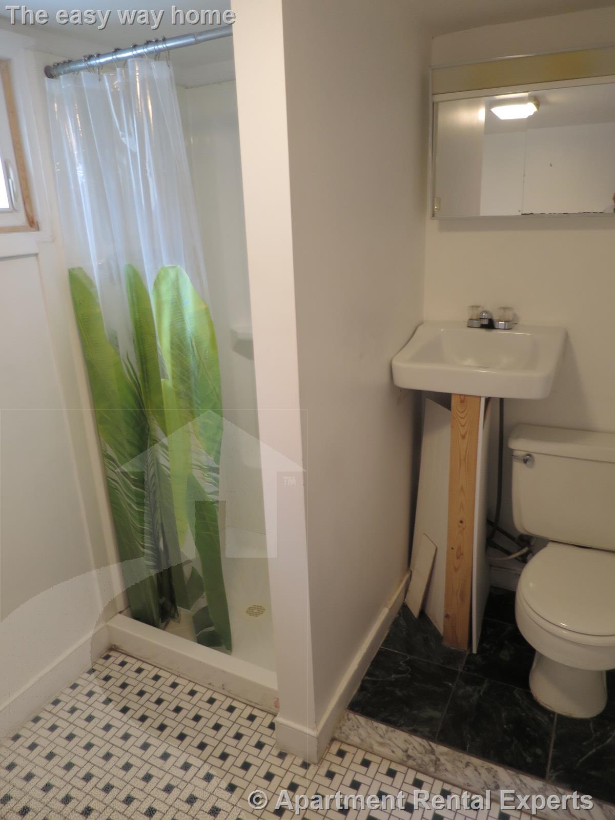 145 Lowell, Spring Hill