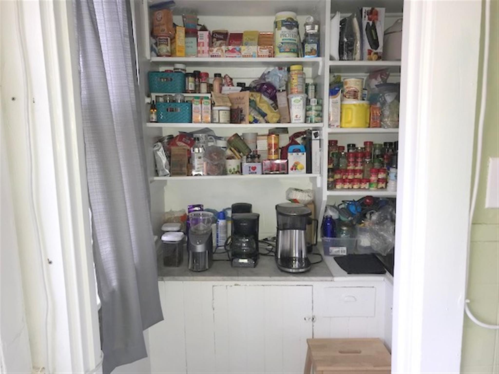 81 College Ave, Davis Square