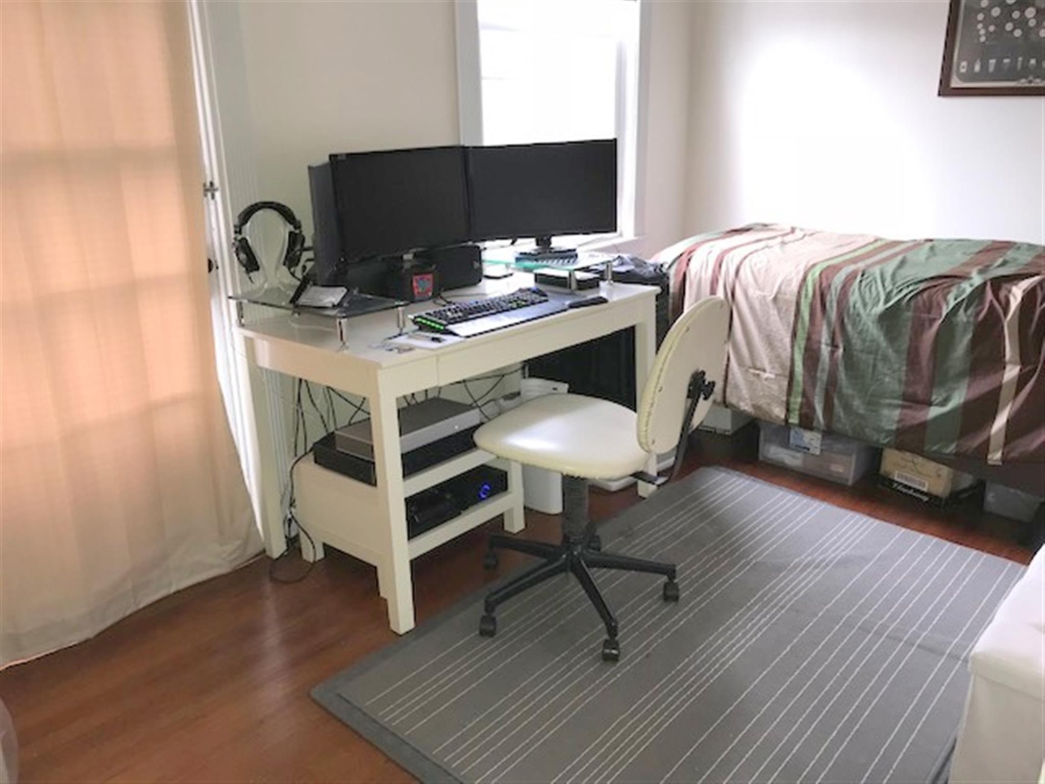 81 College Ave, Davis Square