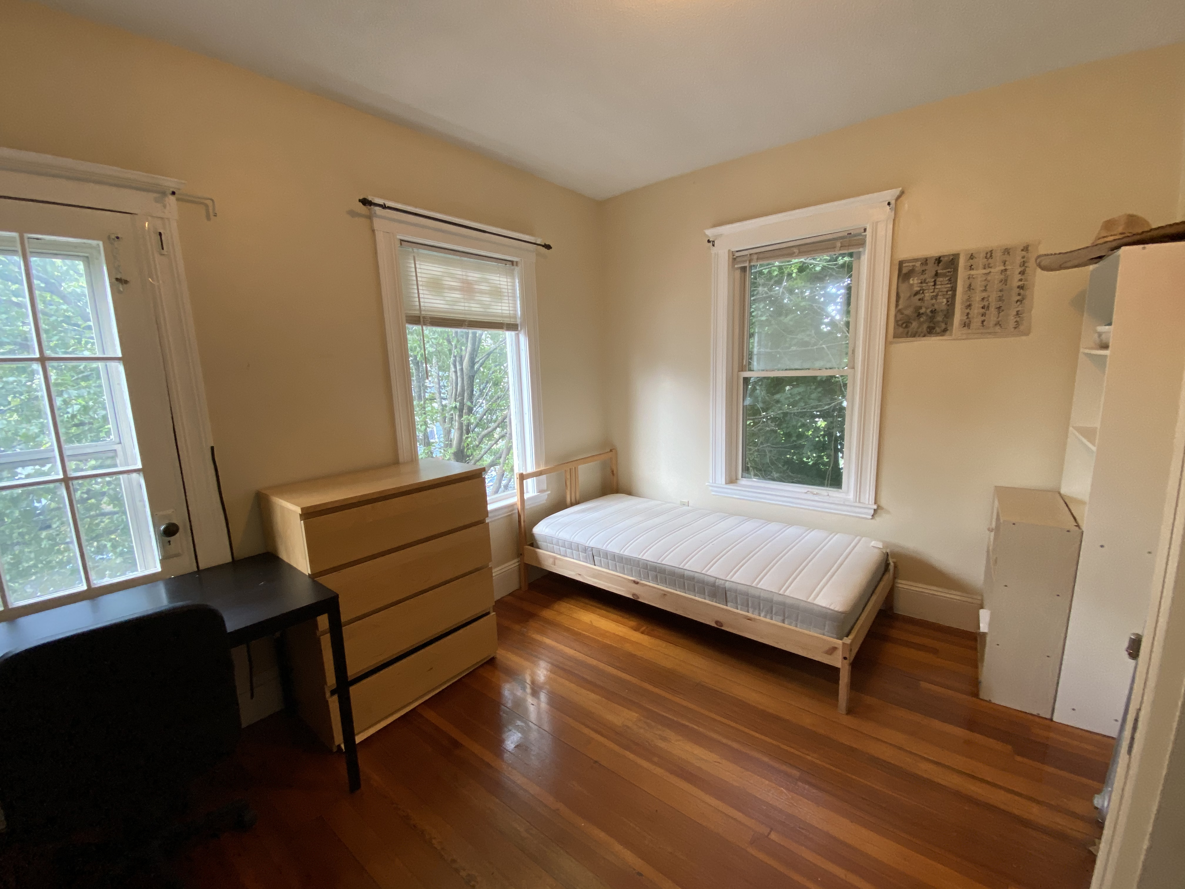 270 Harvard St, Medford