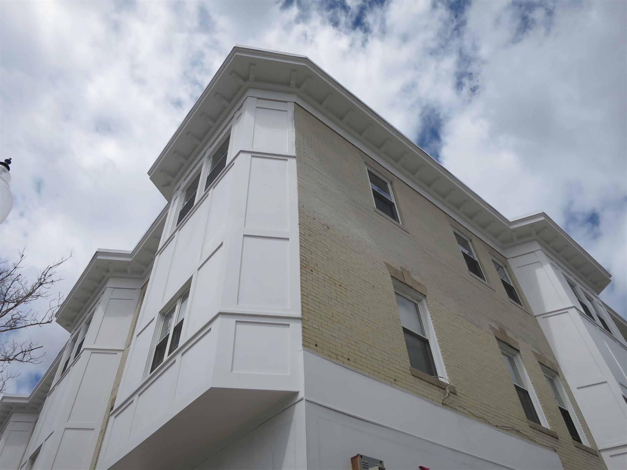 1121 Broadway, Teele Square