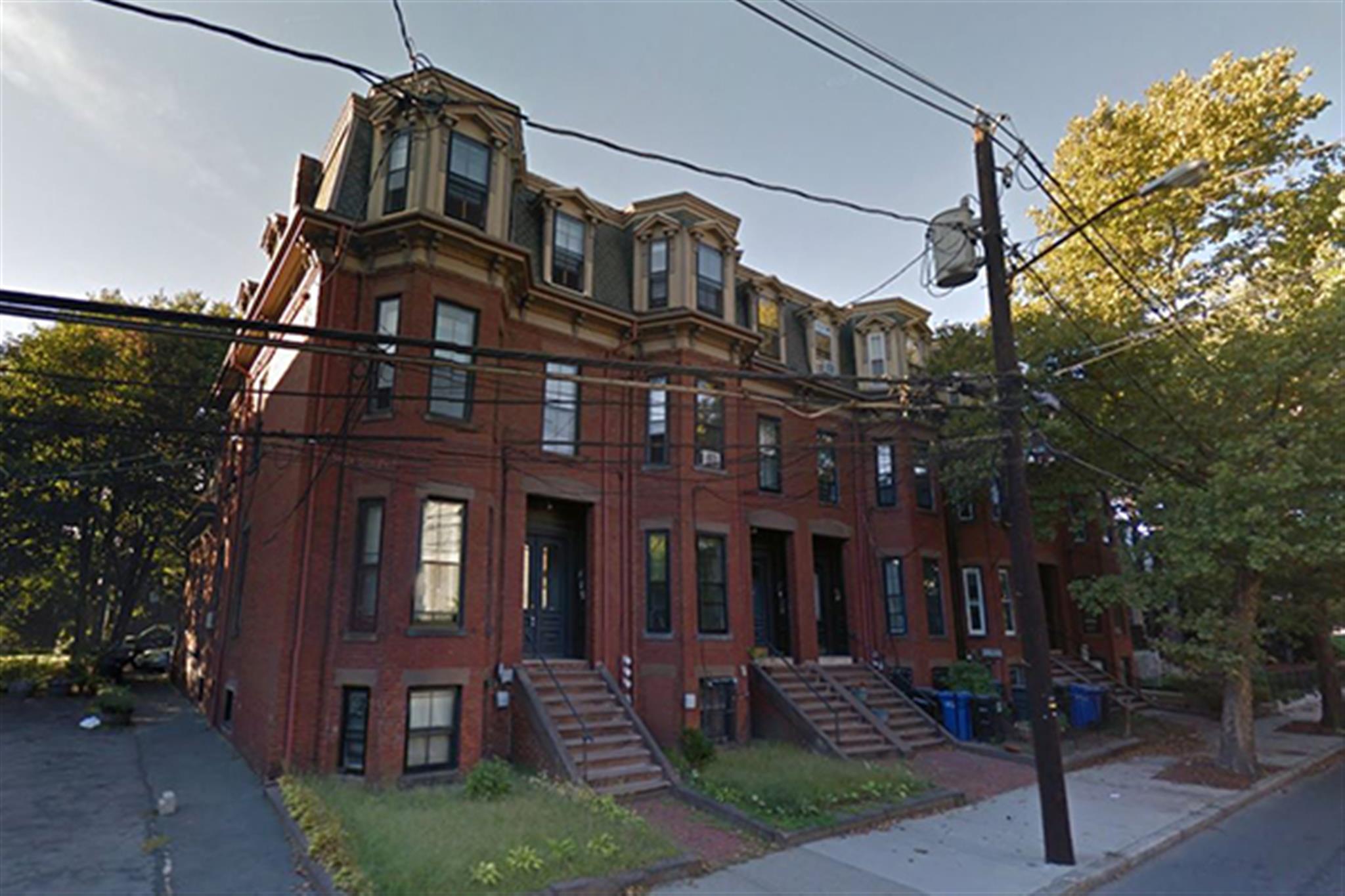 192 Central St, Winter Hill