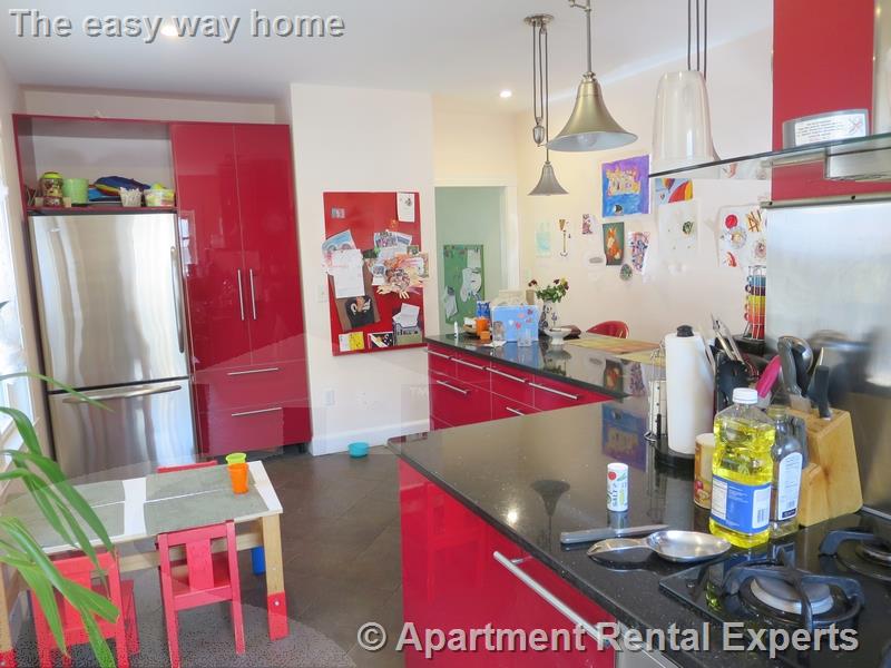 19 Harvard, Spring Hill