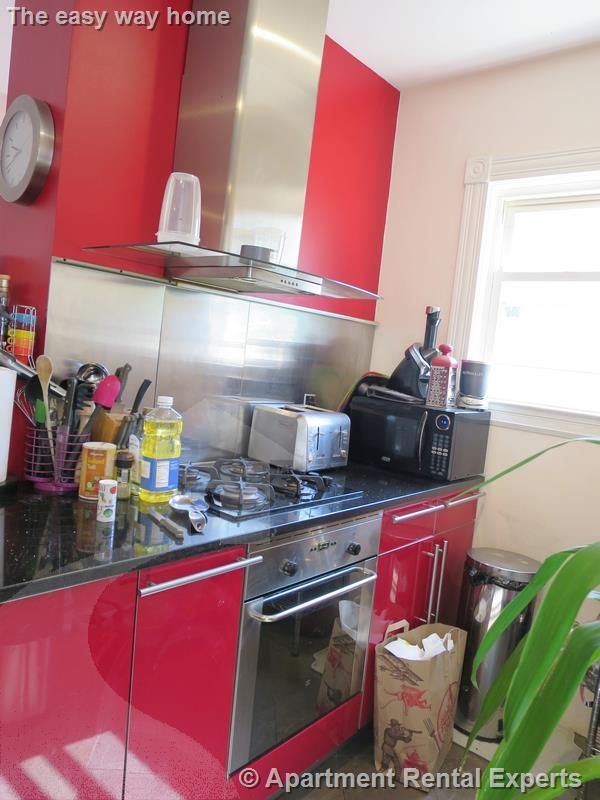 19 Harvard, Spring Hill