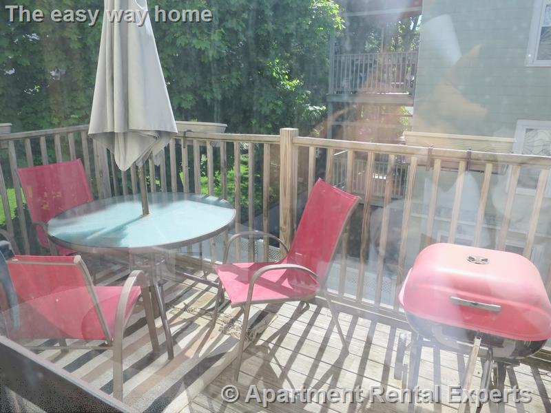 19 Harvard, Spring Hill